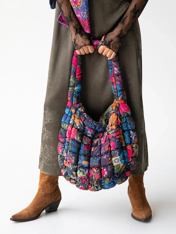 Puffy Fit-It-All Bag Dark Floral Garden