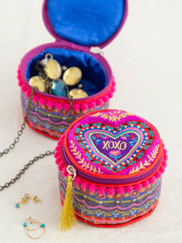 Embroidered Jewelry Case - XOXO